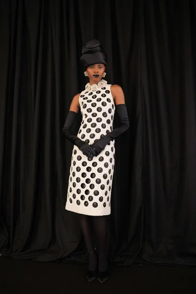 Look 14